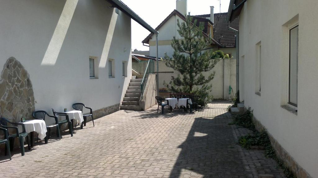 Hotel Bax Znojmo Exterior photo